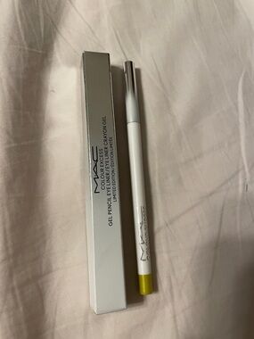MAC Cosmetics Gel Pencil Eyeliner — gleam on